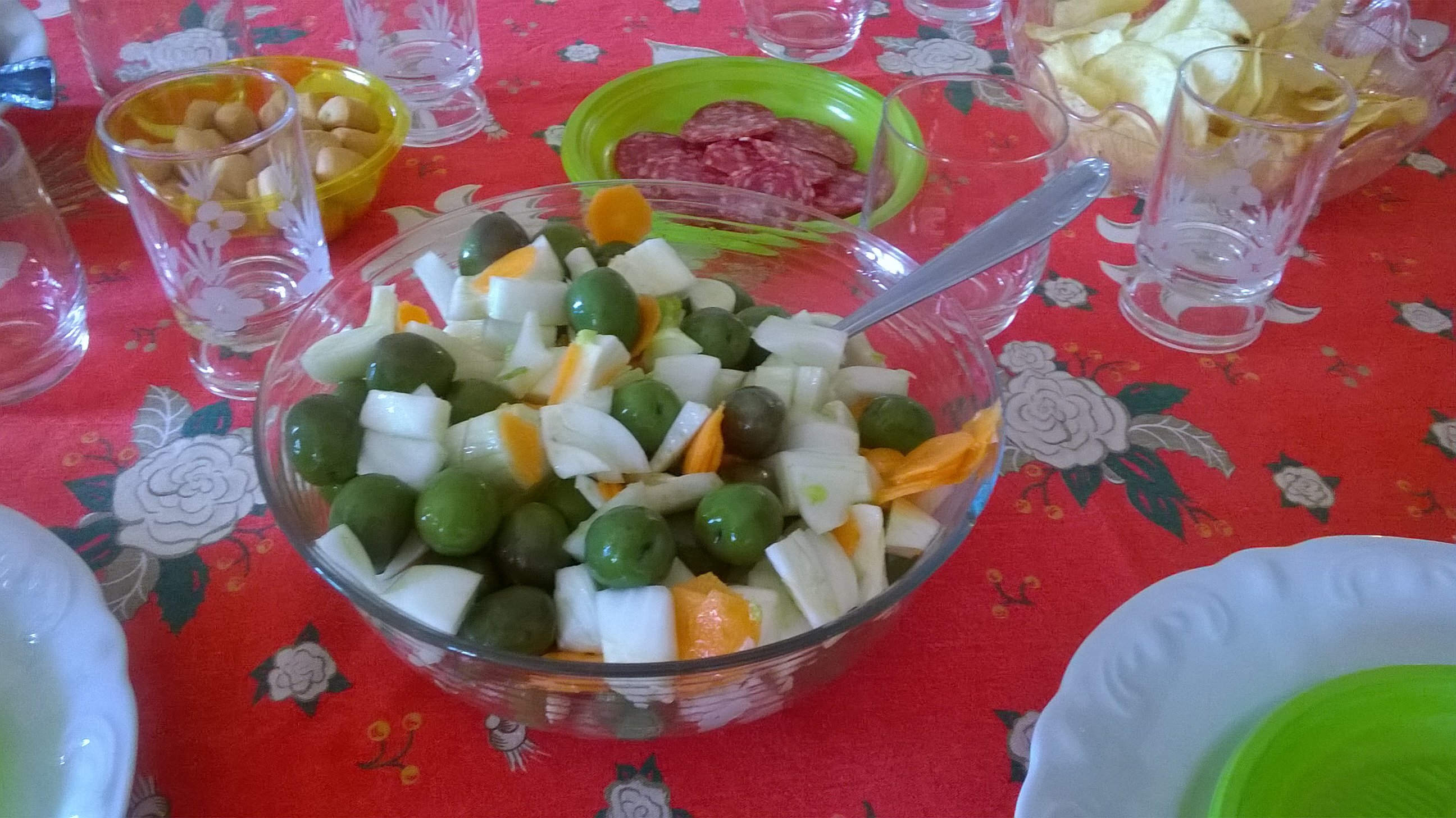 Insalata di olive finocchi e carote